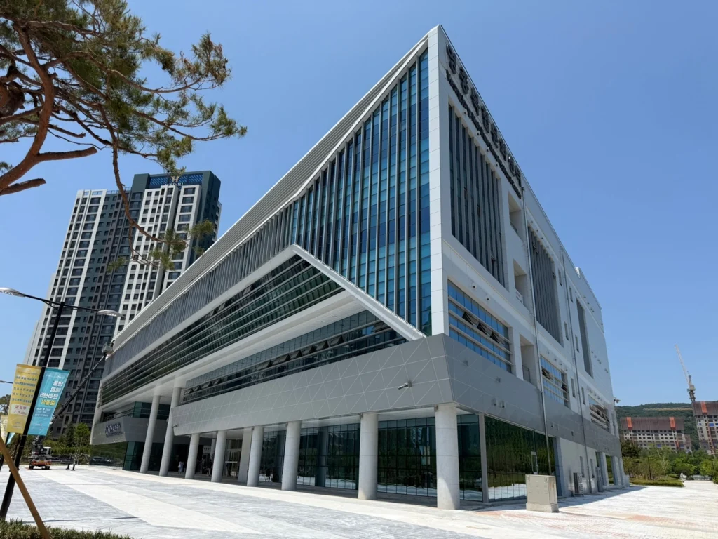 Seongbo Metal Yeongjong International City Complex Facility 